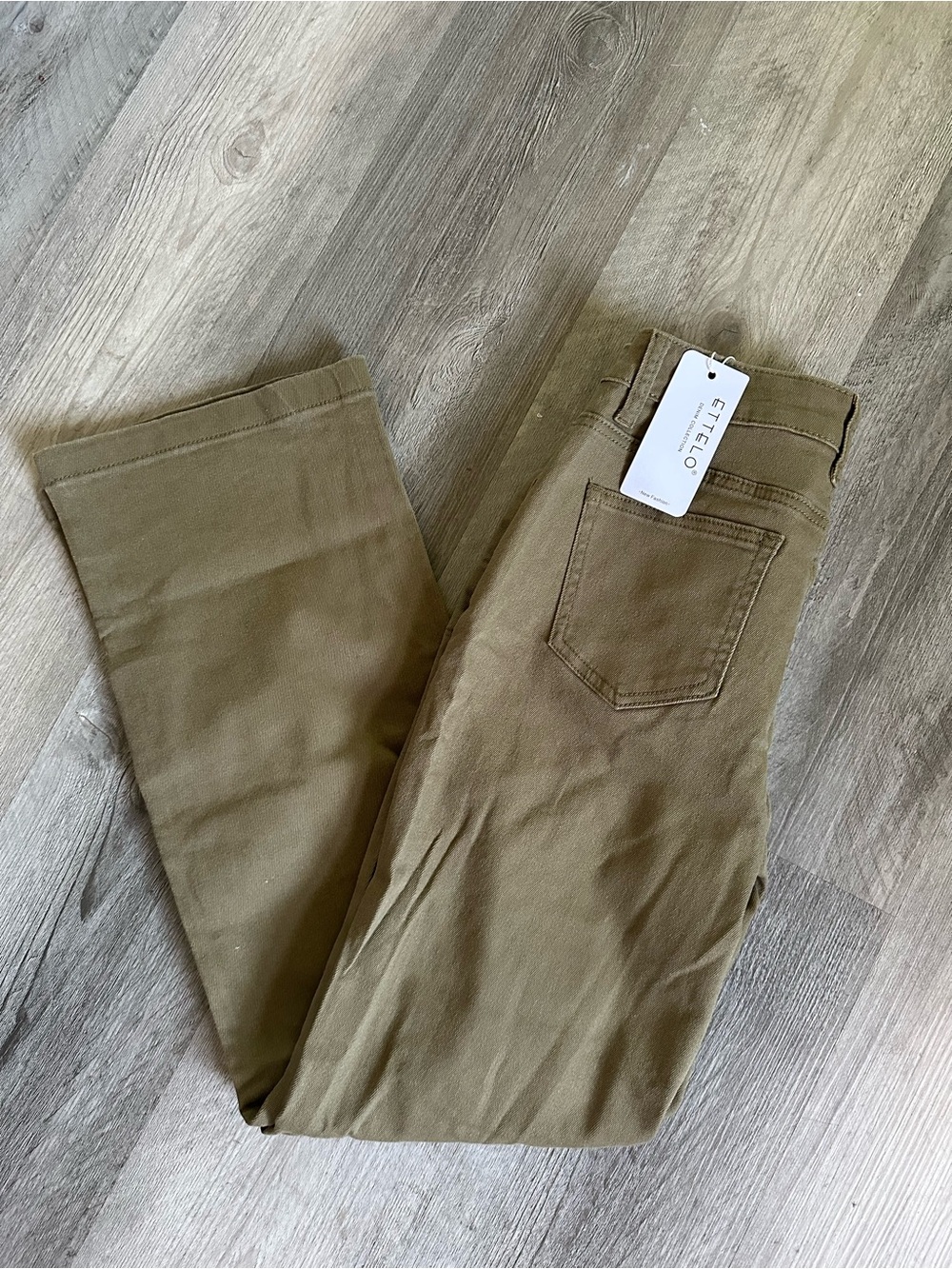 🌻 Ettelo Olive Green High-Waist Wide-Leg Pants 🌻